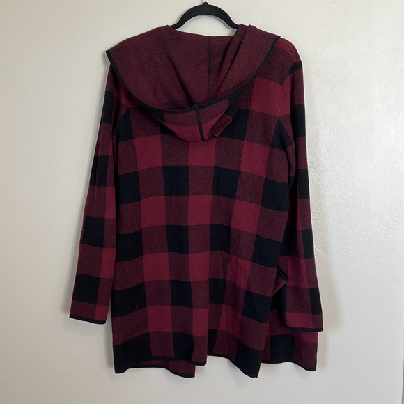 Plaid Cardigan NWOT - Picture 2 of 2